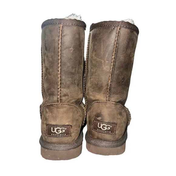 UGG Women's Leather‎ Short II Boot Size 5 - Picture 3 of 9